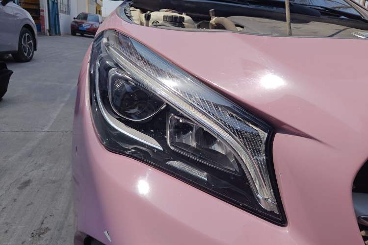 Used Mercedes-Benz CLA 2017 Facelifted CLA 200 Stylish Edition Right Front Headlight