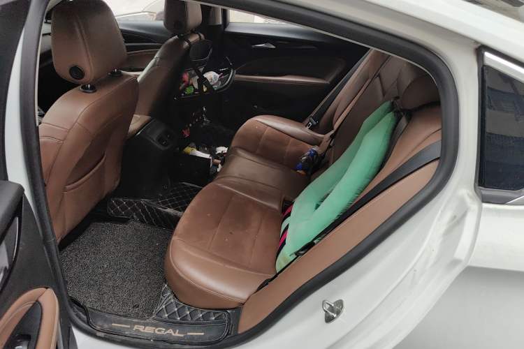 Used Buick Regal 2019 20T Elite Version China VI Standard Left Rear Seat