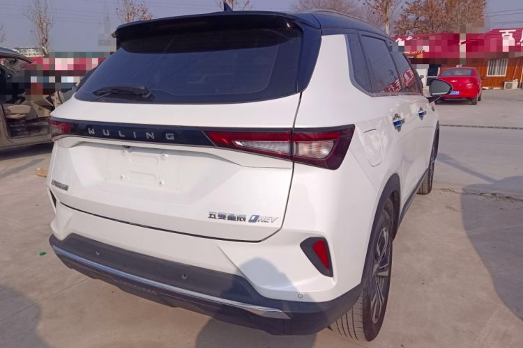 Used Wuling Asta 2022 2.0L DHT Electric-Speed Version