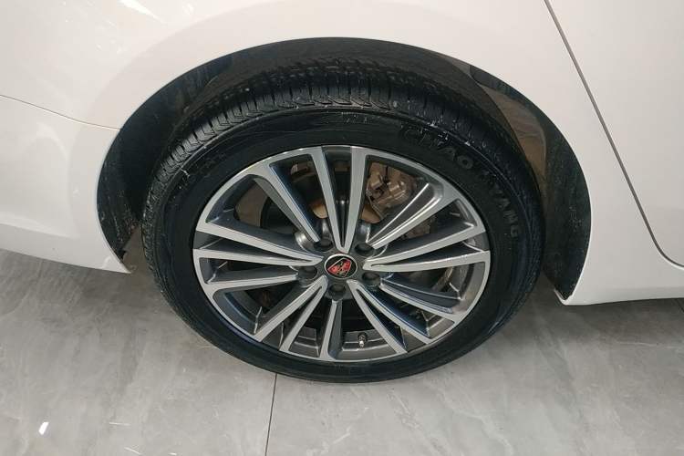 Used Roewe i6 2020 PLUS 1.6L CVT 4G Connected Glory Flagship Edition
