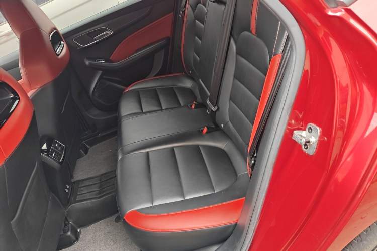 Used MG 6 2020 1.5T Automatic Trophy Luxury Edition Left Rear Seat