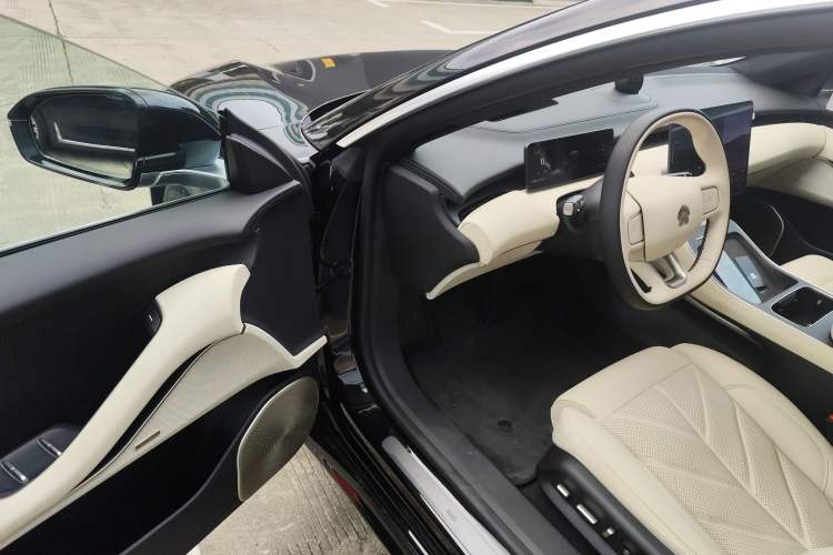 Used Nio ET5T 2025 100kWh Touring Driver Seat