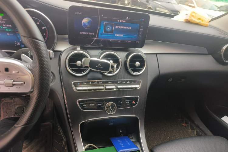 Used Mercedes-Benz C-Class 2021 C 260 L Sport Edition Star Collection Audio And AC Panel