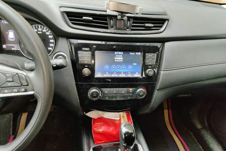 Used Nissan X-Trail 2017 2.0L CVT Comfort Edition 2WD