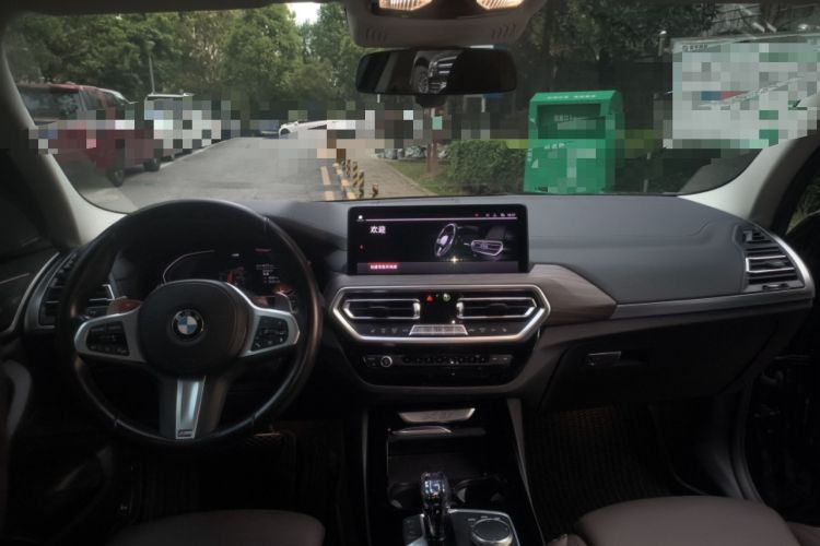 Used BMW X3 2022 Facelift xDrive30i Luxury Edition M Night Edition Package Headliner