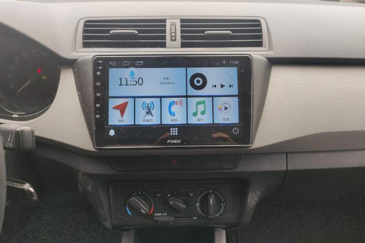 Used Skoda Fabia 2015 1.4L Automatic Front-Drive Model
