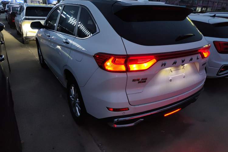 Used Haval M6 2021 PLUS 1.5T DCT Luxury Smart Connectivity Model
