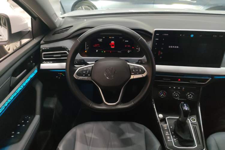 Used Volkswagen Lavida 2023 Revised Version 1.5L Automatic Starry Sky Edition – 5 Million Units Steering Wheel