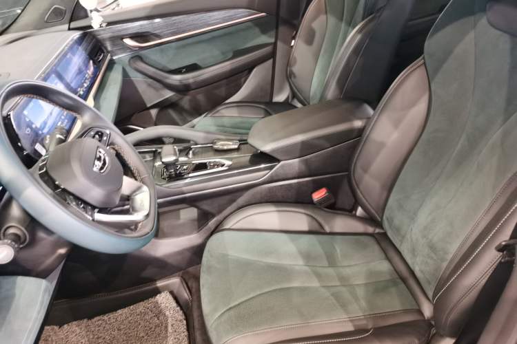 Used Geely Auto Monjaro L 2021 2.0TD DCT EVO Two-Wheel Drive Prestige Version Left Front Seat