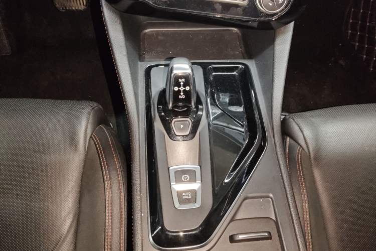 Used Lynk & Co 02 2019 High-Energy Edition 2.0T Automatic Two-Wheel Drive Rugged Version China VI Standard