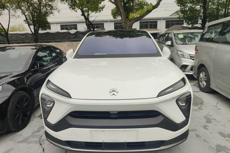 Used Nio EC6 2020 605 km Sport Edition Front