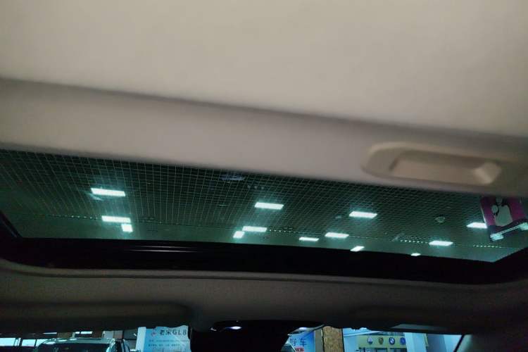 Used Toyota Camry 2024 Dual-Motor 2.0 HE Elite Edition
