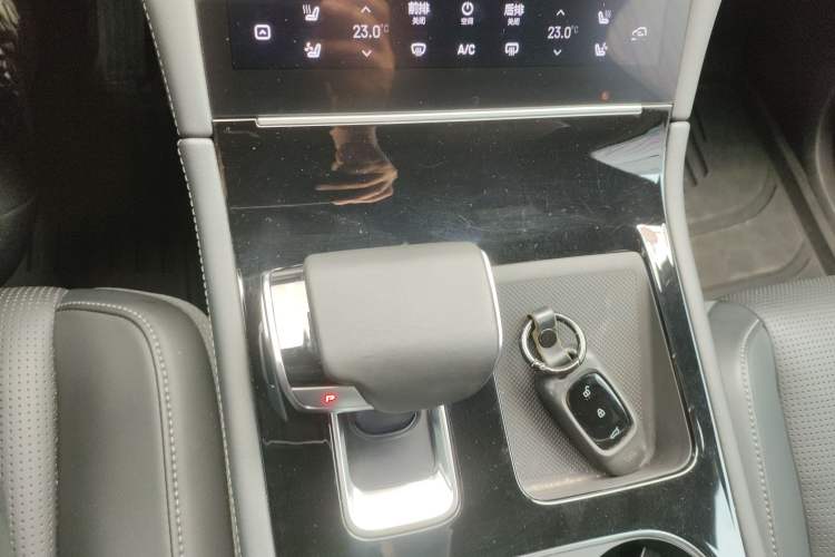 Used Li Auto ONE 2020 Extended-Range 6-Seater Version Gear Lever