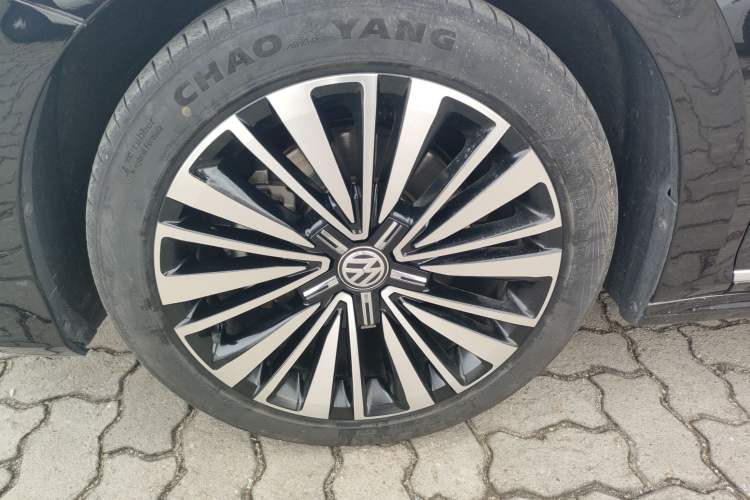 Used Volkswagen Passat 2020 330TSI Luxury Edition China VI