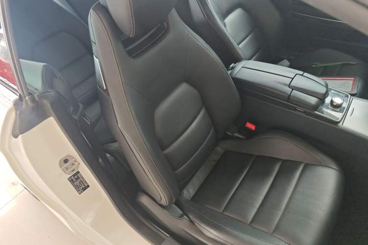 Used Mercedes-Benz E-Class (Import) 2014 E 260 Coupe