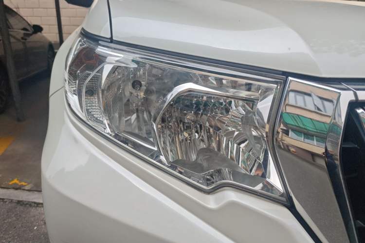 Used Toyota Prado 2018 3.5L Automatic TX
