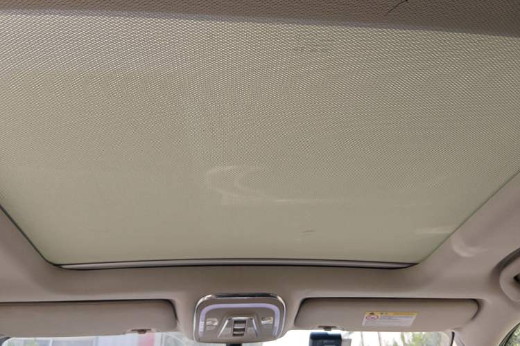 Used BYD Tang New Energy 2015 2.0T Four-Wheel-Drive Flagship Model
