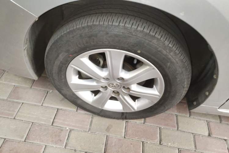 Used Toyota Verso 2014 Starlight 180E CVT Elite Edition
