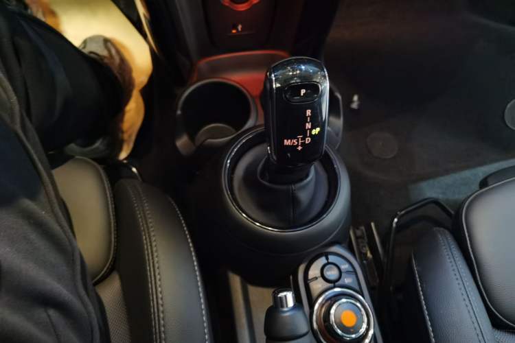 Used MINI MINI 2021 1.5T COOPER Classic Edition