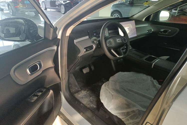 Used CHANGAN NEVO Q05 2026 Model 405Air Driver Seat