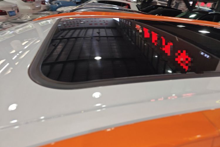 Used AION Y 2021 70 Intelligent Dynamic Edition Roof