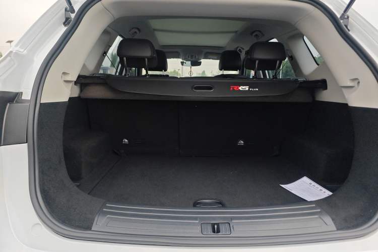 Used Roewe RX5 2025 PLUS 330TGI Automatic Trendsetting Smart Edition
