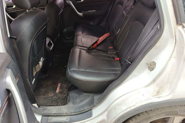 Used Haval H6 2015 Revised Version Sport Edition 1.5T Manual Transmission Two-Wheel Drive Elite Grade