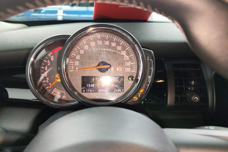 Used MINI 2019 1.5T COOPER Classic Edition Five-Door Version
