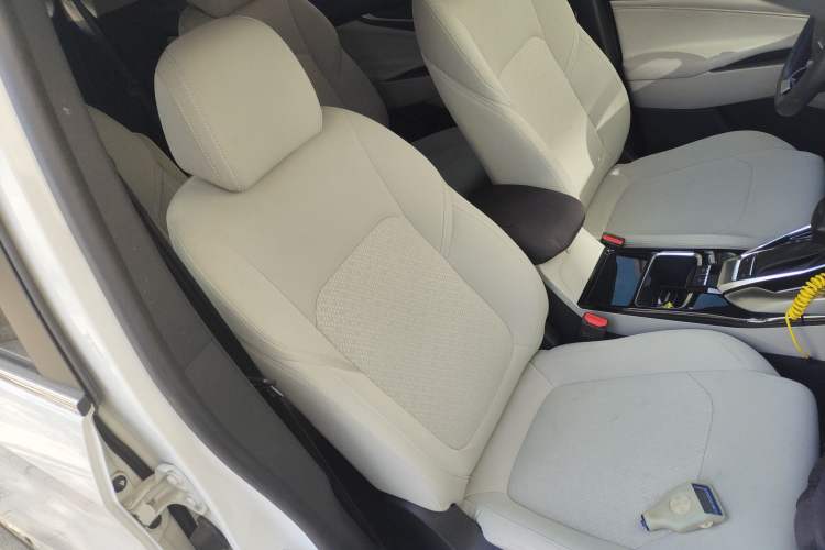 Used SAIC MAXUS Dajia 5 2022 430 km Elite Version 7-Seater
