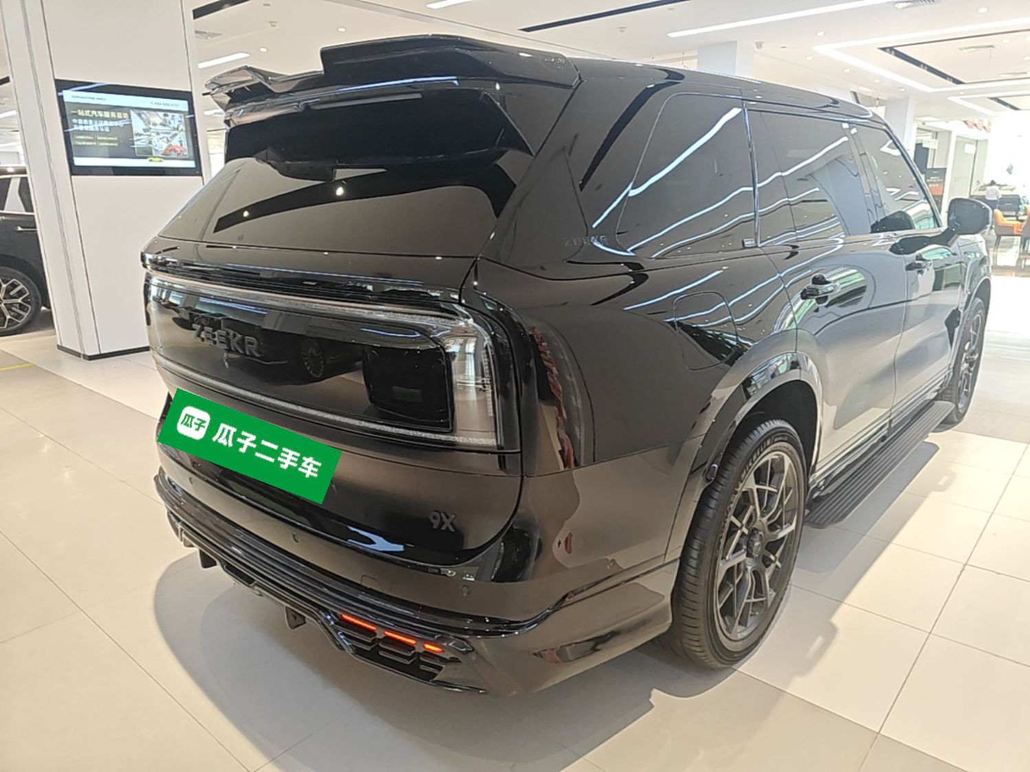 Zeekr 9X 2025 Moon Black Edition 70kWh — снимка 6
