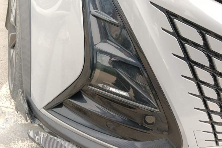 Used CHANGAN UNI-T 2020 1.5T Prestige Version Right Front Headlight