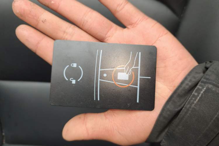 Used Tesla Model Y 2024 Rear-Wheel-Drive Version Vehicle Key