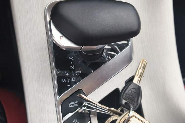 Used Geely Auto Coolray 2023 1.5T DCT Diamond Edition