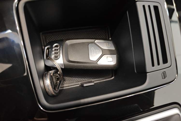 Used Audi A4L 2024 40 TFSI quattro RS Performance Package Vehicle Key