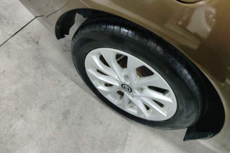 Used Nissan Sylphy 2019 1.6XV CVT Smart Connect Luxury Edition China VI Standard Exterior 5