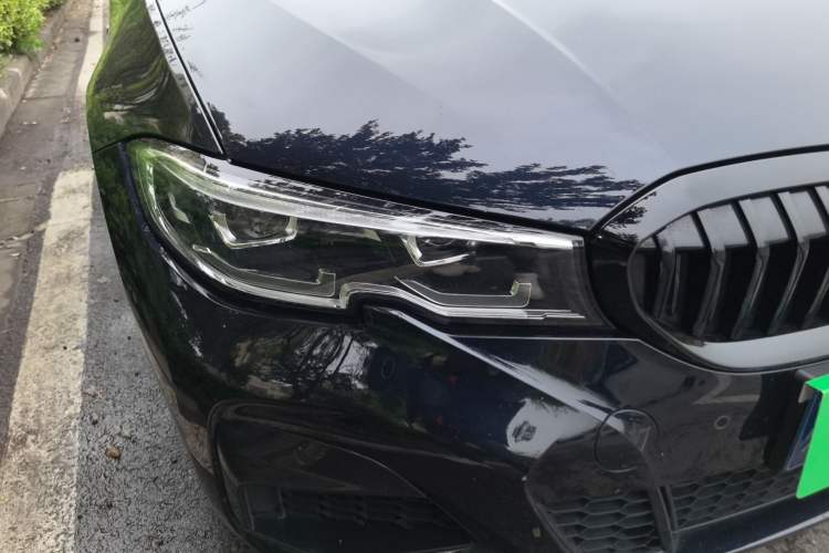 Used BMW 3 Series 2021 Restyled 325i M Sport Night Edition Package Right Front Headlight