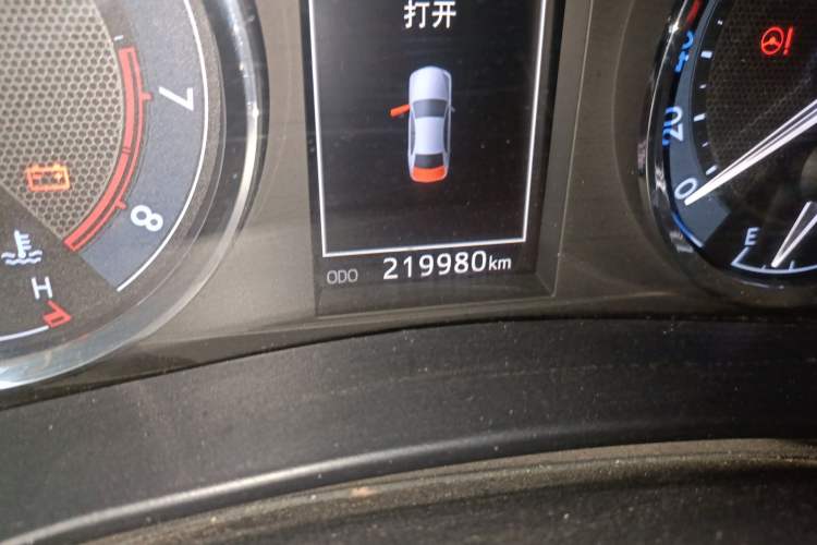 Used Toyota Levin 2014 1.8 GS CVT Elite Edition Odometer Close Up