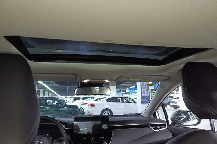 Used Toyota Levin 2023 Smart Electric Hybrid Dual-Engine 1.8L Sport Edition
