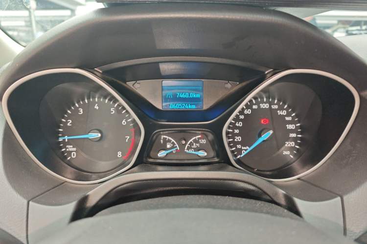 Used Ford Focus 2018 Hatchback Classic 1.6L Manual Comfort Plus SmartDrive Edition
