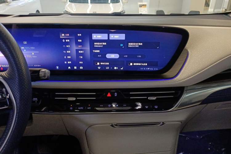 Used Buick Century 2023 2.0T Six-Seater Yinshi Edition