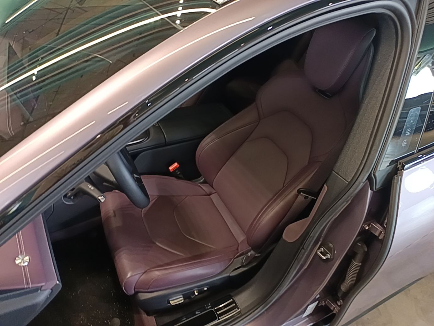 Xiaomi Auto SU7 2024 Rear-Drive Long-Range Intelligent Driving Version — снимка 17