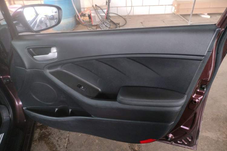 Used Kia K3 2016 1.6L Automatic GL