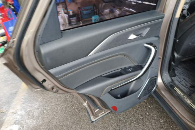 Used Bestune T77 2019 230 TID Automatic Luxury Version National V
