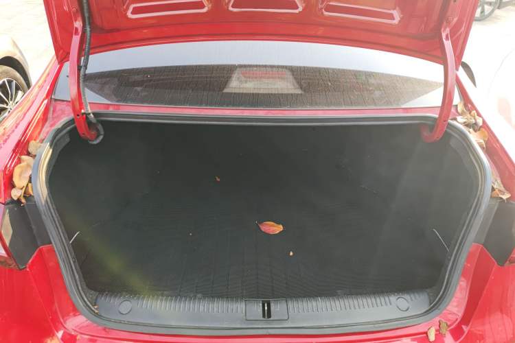 Used Roewe 360 2016 1.5L Automatic Smart Screen Version