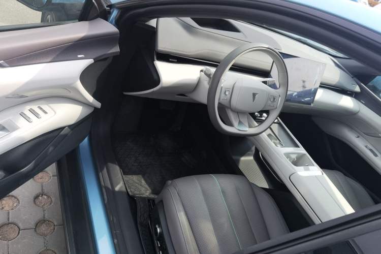 Used Deepal L07 2024 230Max Qiankun Intelligent Driving ADS SE Range-Extended Version
