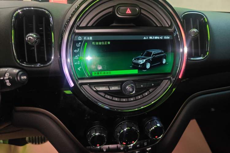 Used MINI Countryman 2018 2.0T COOPER S ALL4 Racing Driver Audio And AC Panel