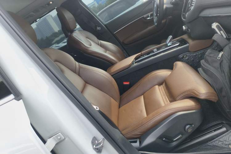 Used Volvo XC90 New Energy 2020 Facelift E-Drive Hybrid T8 Luxury Prestige 7-Seater Right Front Seat