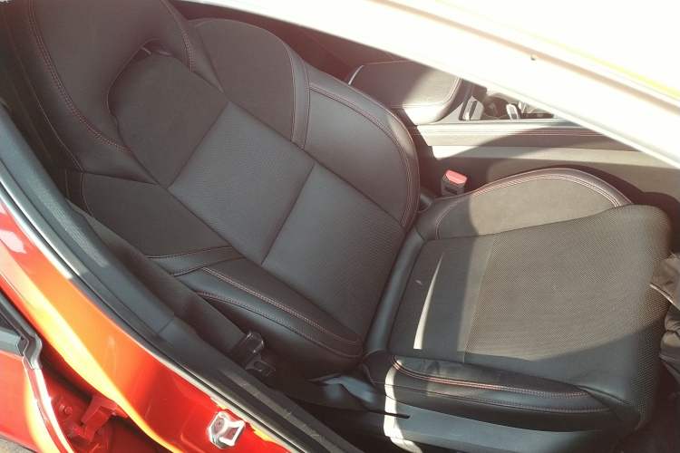 Used Lynk & Co 03 2020 1.5TD DCT JingPro Edition
