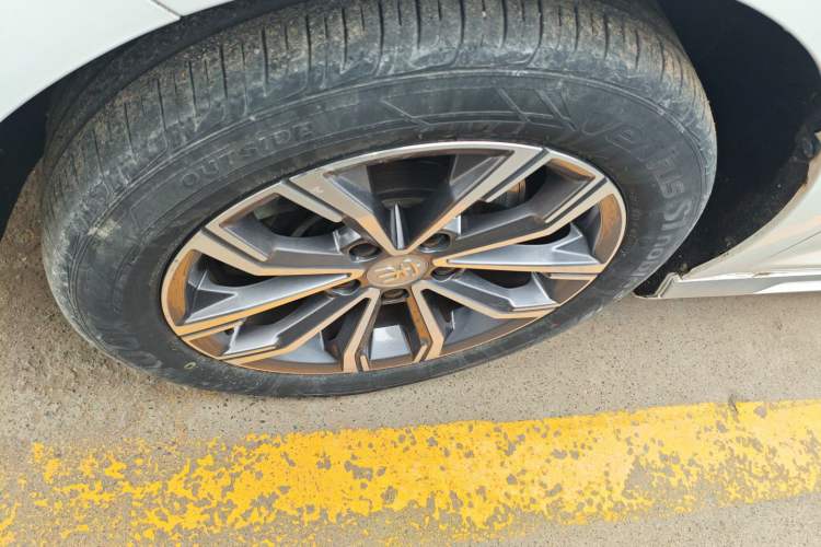 Used BYD Song MAX 2021 Upgraded Model 1.5T Automatic Luxury 6-Seater