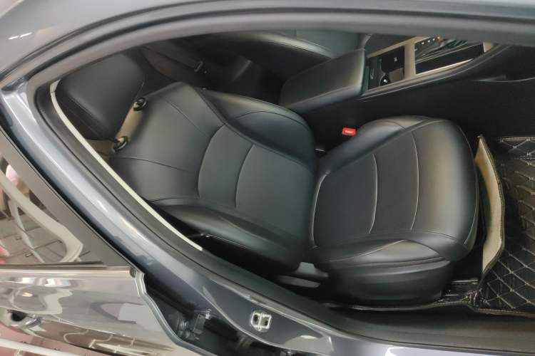 Used Roewe i5 2023 1.5L CVT Luxury Edition